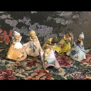 Baby Disney princess figurines